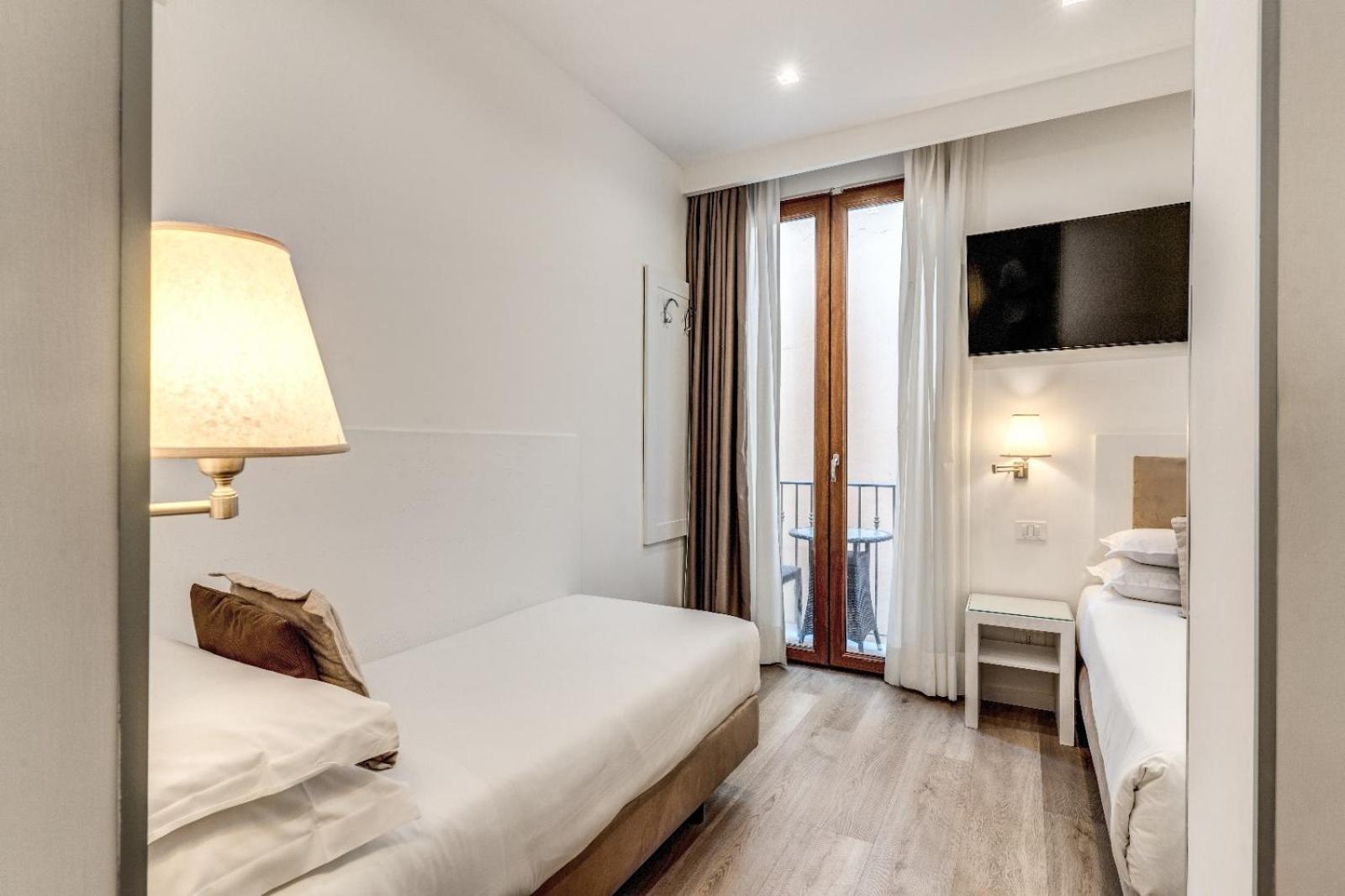 Hotel Sorrento City Exteriör bild